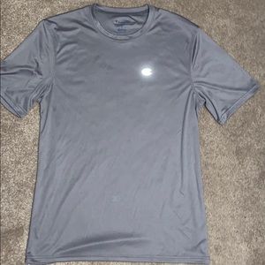 Men’s champion t-shirt